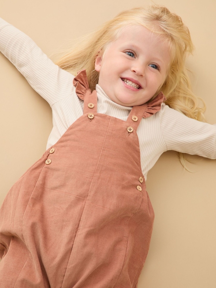 MORI Frilled Corduroy Dungarees - תמונה 1 מתוך 3 MORI Frilled Corduroy Dungarees - תמונה 1 מתוך 3