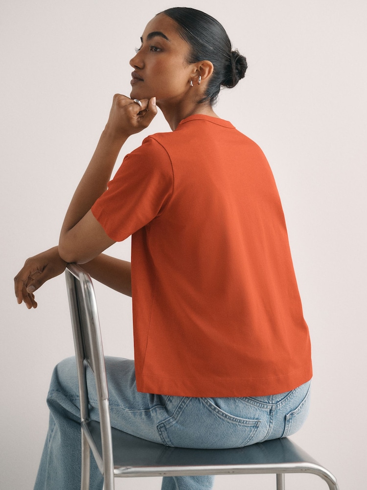 Red Crew Neck T-Shirt - Image 2 of 7