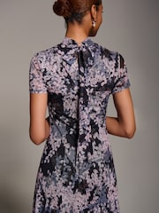 أسود - Jolie Moi Turtle Neckline Mesh Maxi Dress - صورة 5 من 6