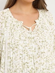 Yours Curve Cream Boho Pintuck Top - Image 4 of 5