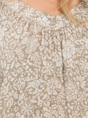 Long Tall Sally Natural Floral Deep V-Neck Crinkle Top - Image 4 of 5