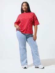 Yours Curve Red Limited Mini Heart Puff All Over Print Boxy T-Shirt - Image 2 of 5