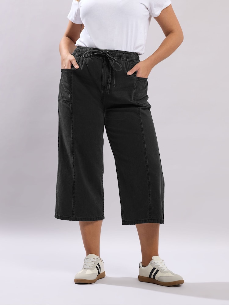 Yours Curve Black Tie Waist Cropped Trousers - Image 1 of 2