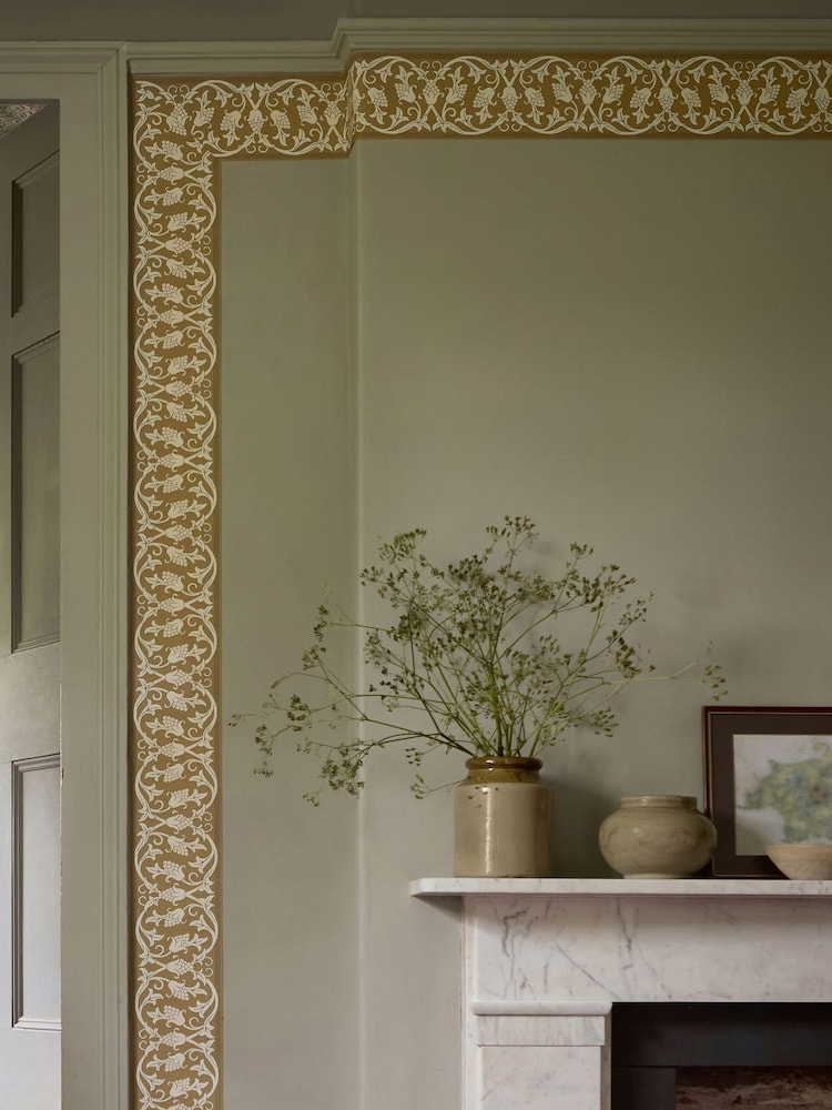 Morris & Co Sussex Rush St Johns Border Unfinished Works 10M Wallpaper - Image 4 of 4