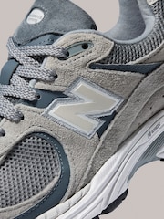 New Balance Grey 2002 Trainers - Image 12 of 13
