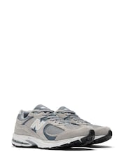 New Balance Grey 2002 Trainers - Image 5 of 13