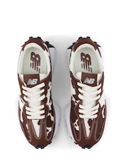 New Balance Multi Driftwood 327 Trainers - Image 8 of 9