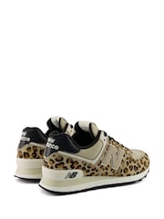 Leopardji potisk - Športni copati New Balance 574 - Slika 4 iz 9