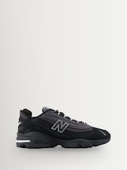 New Balance Black 1000 Trainers - Image 3 of 10