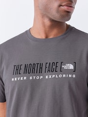 Boz - The North Face Loqosu olan Futbolka - 5şəkildən 3 şəkil
