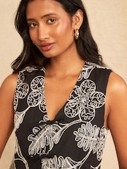 Love & Roses Black Tailored Short Sleeve Tie Front Top With Cornelli Embroidery - Image 3 of 5