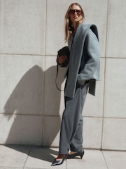 Raya diplomática gris - Barrel Leg Trousers with Button Hem - Imagen 2 de 6