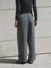 Raya diplomática gris - Barrel Leg Trousers with Button Hem - Imagen 4 de 6