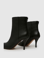 Schuh Black Betty Leather Heeled Boot - Image 4 of 4