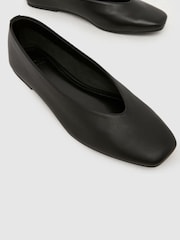 שחור - Schuh Lollie Leather Ballerina - תמונה 3 מתוך 4