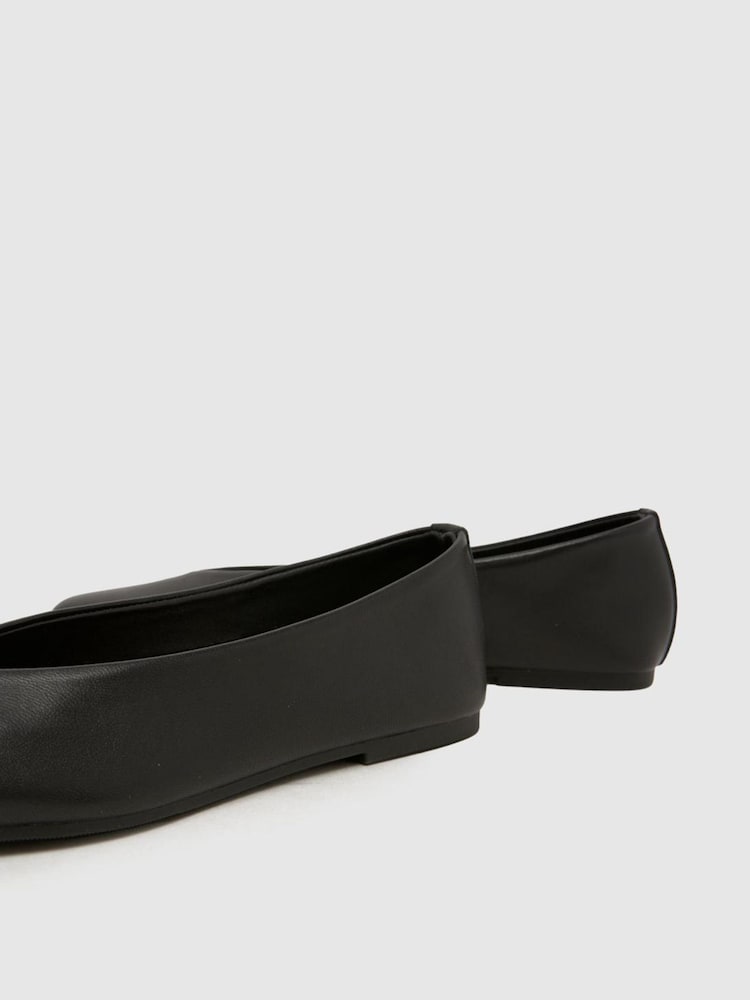 שחור - Schuh Lollie Leather Ballerina - תמונה 4 מתוך 4