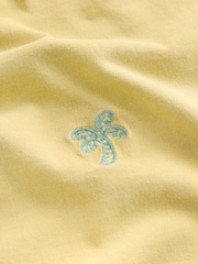 Jaune - Ajustement régulier - T-shirt léger teint en pièce - Image 8 de 8