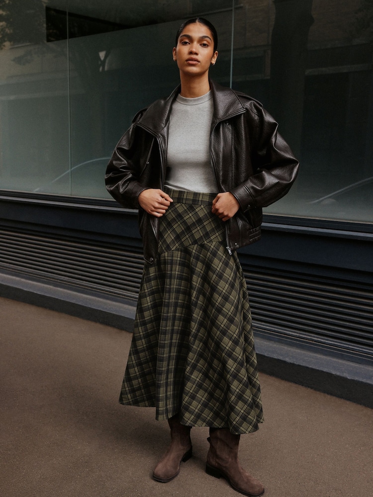 Green/Black Check Drop Waist Brushed Maxi Skirt - Image 2 of 8 Green/Black Check Drop Waist Brushed Maxi Skirt - Image 2 of 8