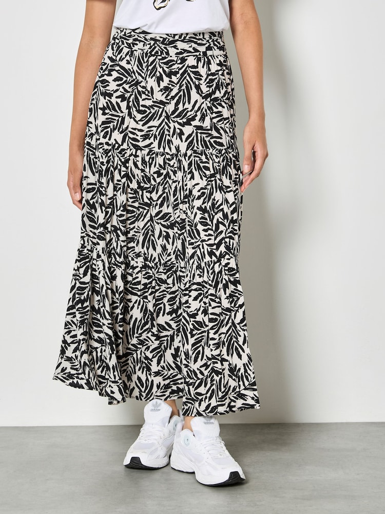 Apricot Cream Leaf Print Tiered Midi Skirt - Image 2 of 4 Apricot Cream Leaf Print Tiered Midi Skirt - Image 2 of 4