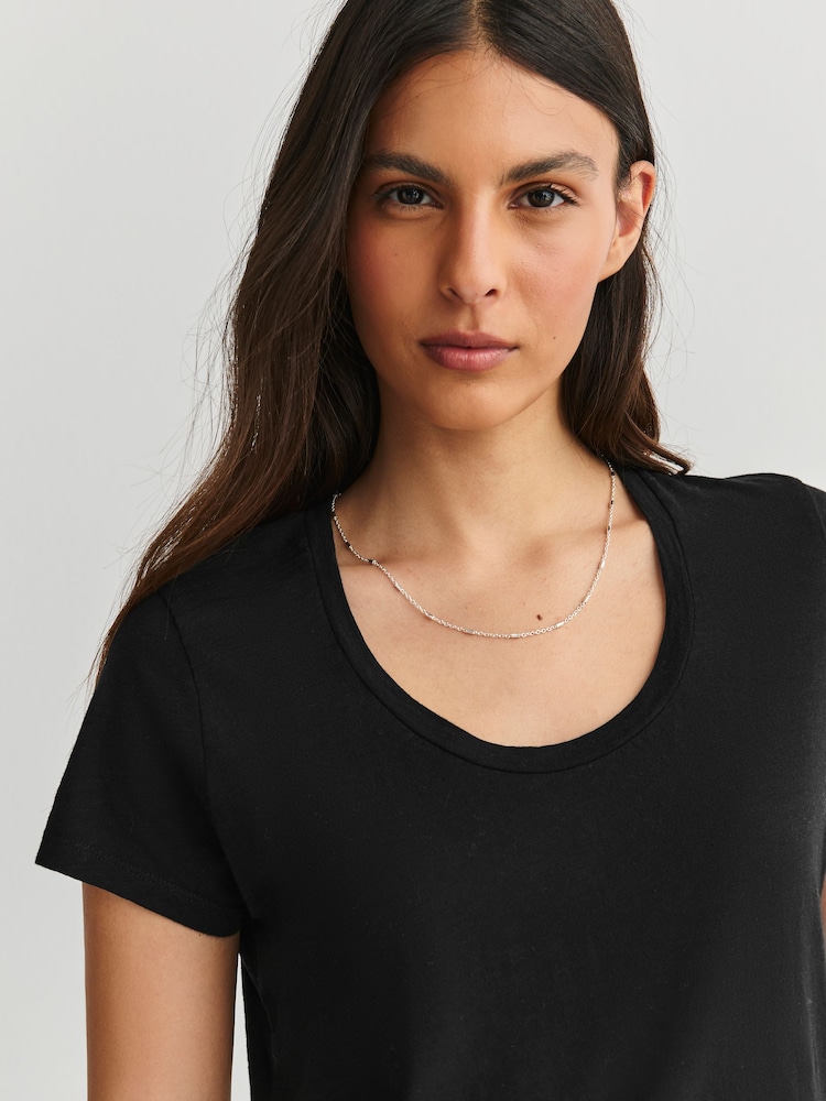 American Vintage Black Jacksonville Short Sleeve Scoop Neck T-Shirt - Image 5 of 5