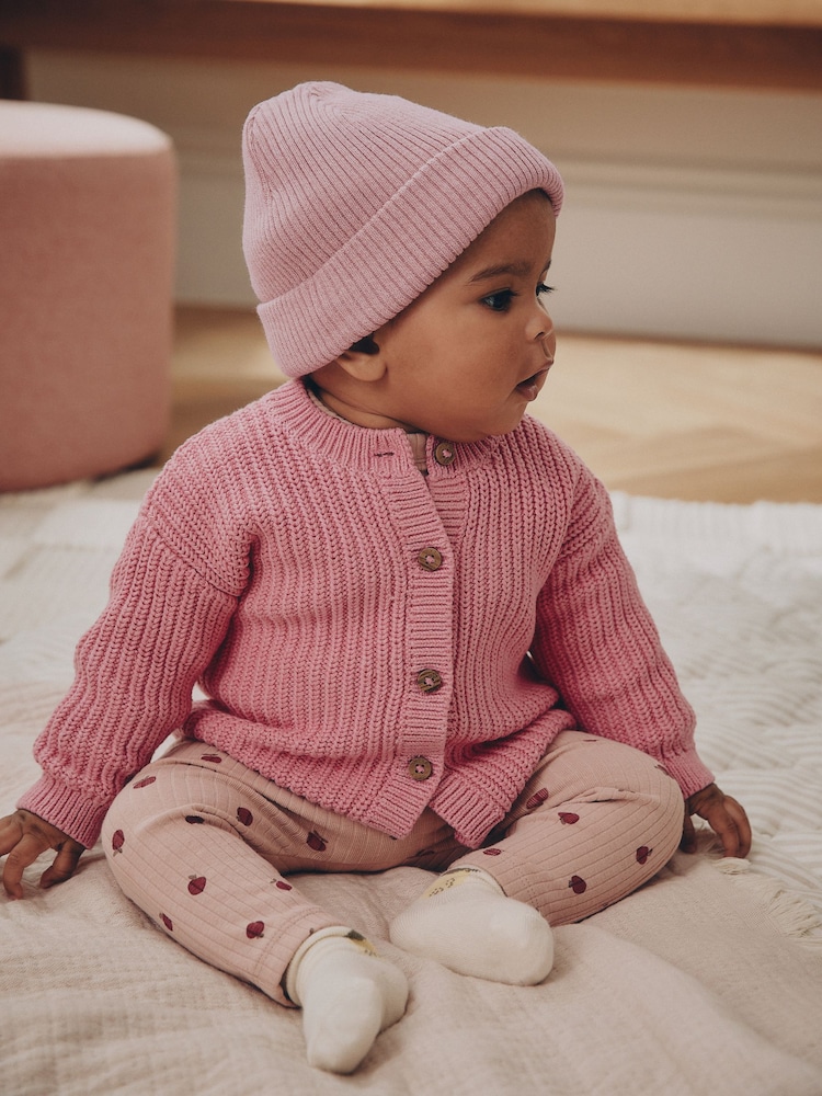 Rosa und creme: - Rib Baby Beanie - Bild 2 von 8 Rosa und creme: - Rib Baby Beanie - Bild 2 von 8