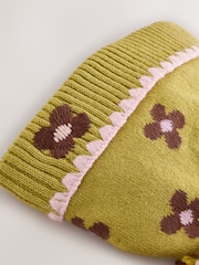 綠色軟花卉 - Double Pom Baby Beanie - 圖片 3，共 3