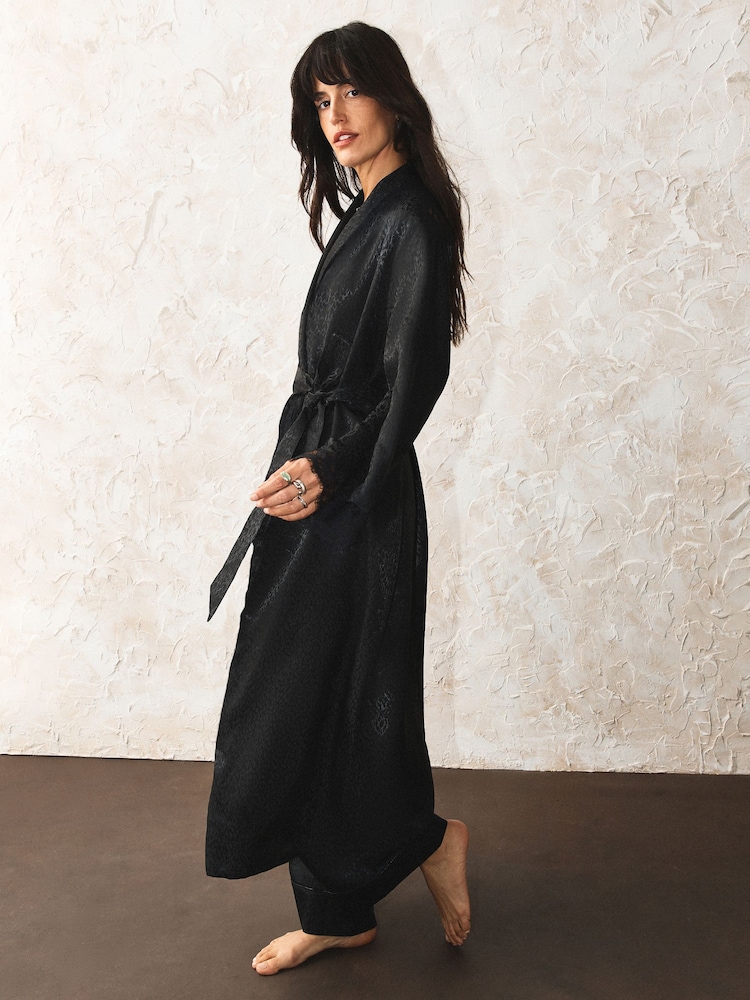 Rockett St George Black Animal Print Jacquard Satin Robe - Image 1 of 9