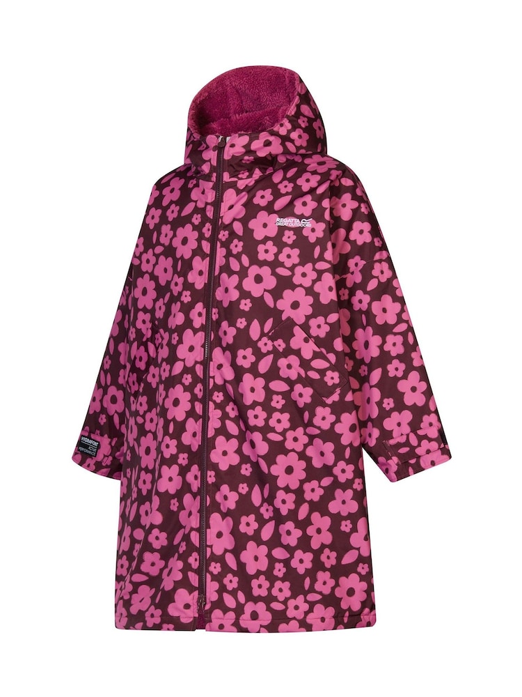 Regatta Purple Junior Waterproof Changing Robe - Image 2 of 5 Regatta Purple Junior Waterproof Changing Robe - Image 2 of 5