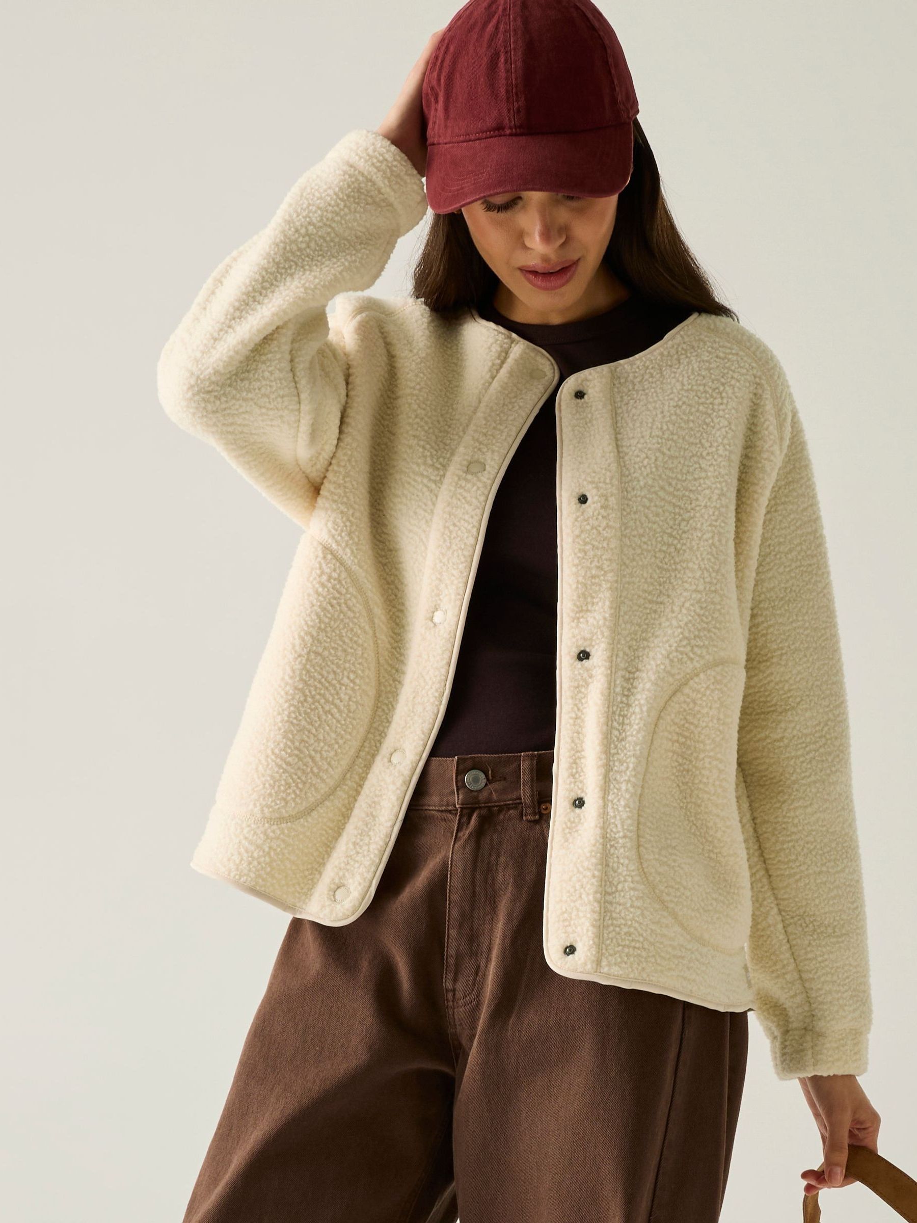 Regatta Women's Lightweight Lea Fleece Sweatshirt in Cream | Size: 20 - Image 4