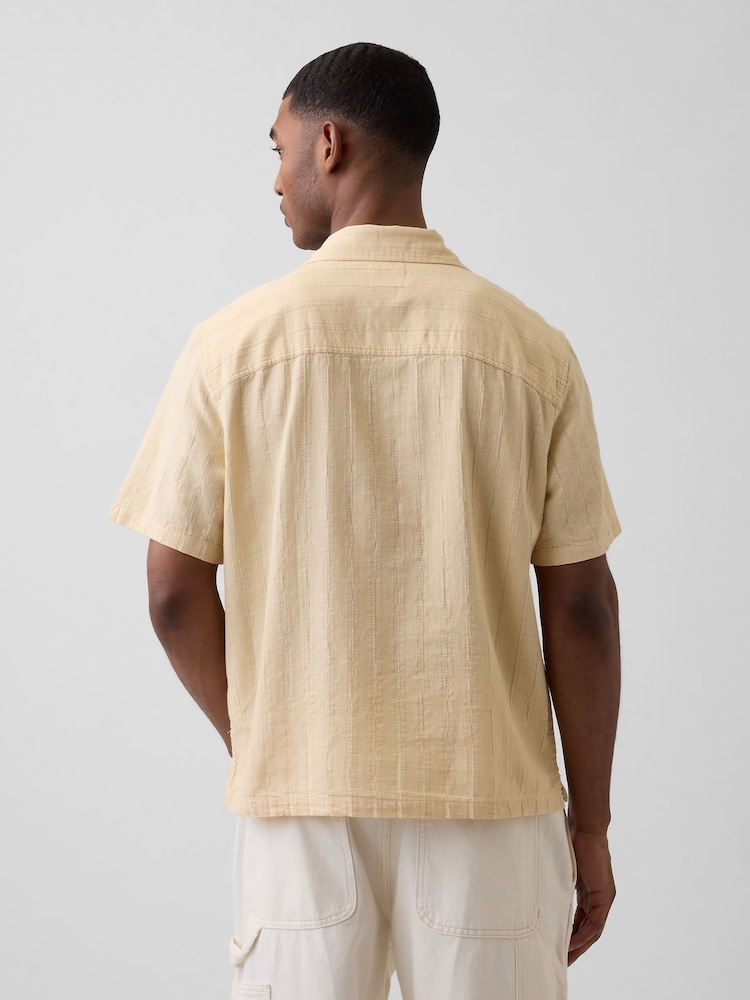 Gap Yellow Dobby Relaxed Straight-Hem Shirt - Image 2 of 4 Gap Yellow Dobby Relaxed Straight-Hem Shirt - Image 2 of 4