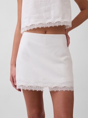 Gap White Linen-Blend Lace-Trim Mini Skort - Image 4 of 5