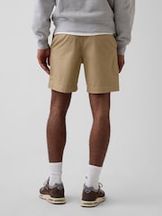 Gap Beige 7 inch Relaxed Shorts - Image 2 of 4