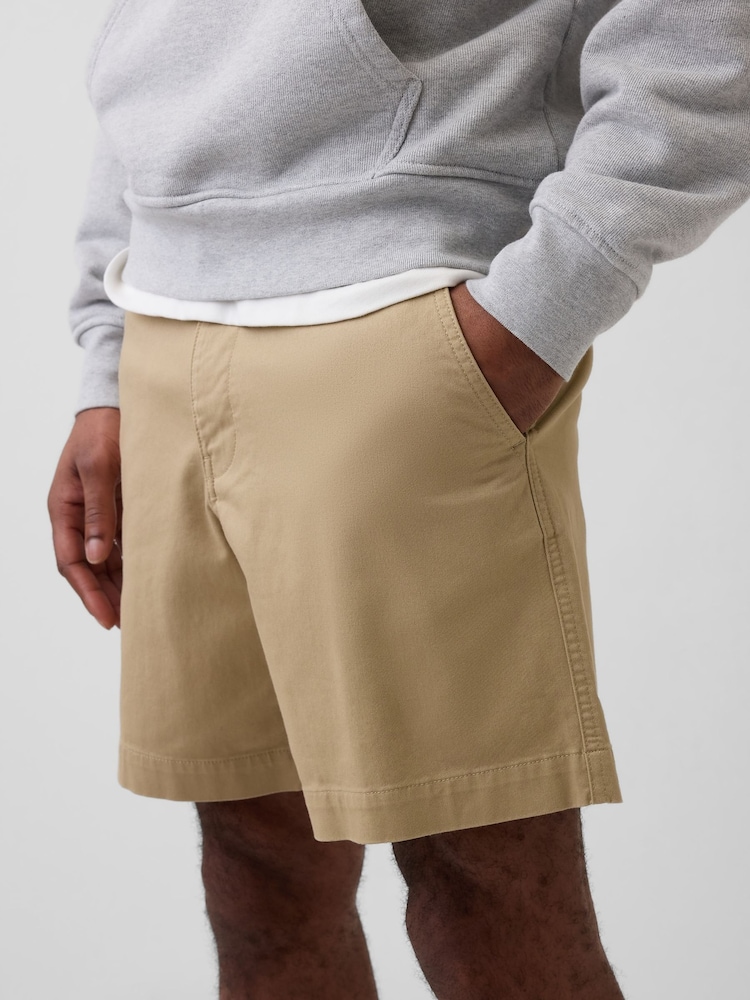 Gap Beige 7 inch Relaxed Shorts - Image 4 of 4 Gap Beige 7 inch Relaxed Shorts - Image 4 of 4