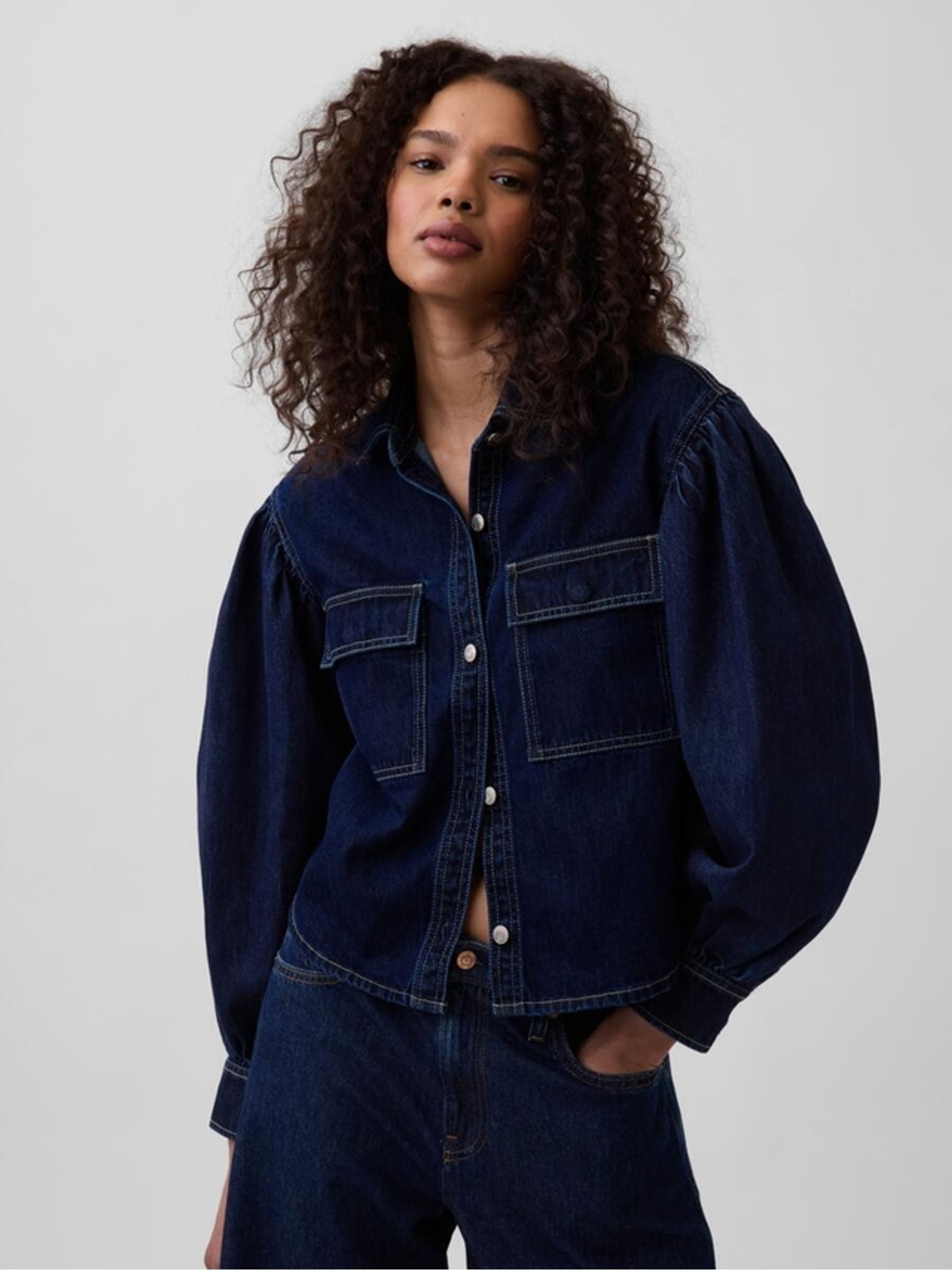 Gap Women's X Harlem's Fashion Row Dark Wash Balloon Sleeve Denim Shirt