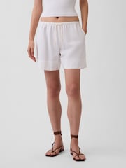 Blanco - Gap Linen-Blend Easy Shorts - Imagen 1 de 4