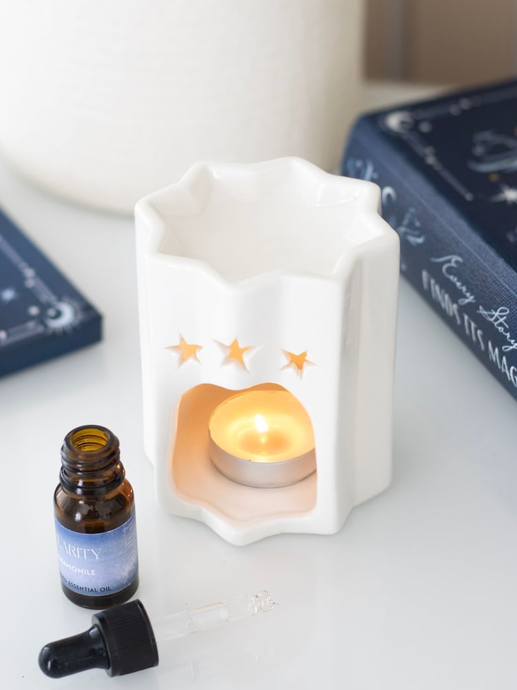 Something Different White White Star Oil Burner - Image 1 of 4 Something Different White White Star Oil Burner - Image 1 of 4