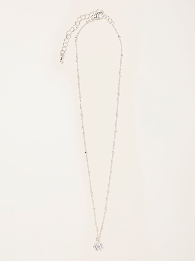 FatFace Silver Tone Flower Necklace Gift - Image 2 of 2 FatFace Silver Tone Flower Necklace Gift - Image 2 of 2