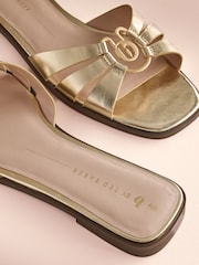 Ոսկի - B By Ted Baker կաշվե քառակուսի քթով մետաղական կոշիկներ - Պատկեր 7 7-ից