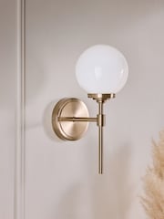 Brass Pair of Brass Weston Wall Lights (Also suitable for use in the bathroom) - Image 2 of 5