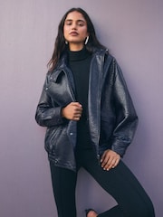 Friends Like These Ultimate Textured Faux Leather Bomberjakke - Billede 5 af 6