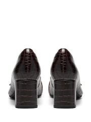 Clarks Brown Fernie Edge Shoes - Image 5 of 6
