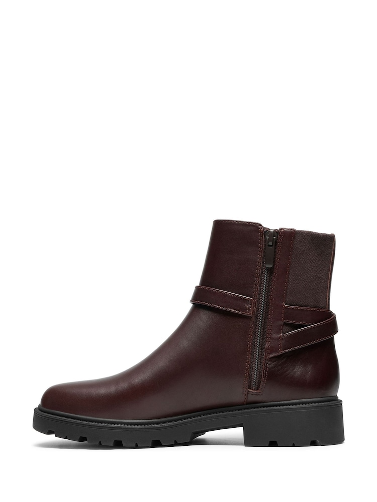 Clarks Brown Code Loafers Bay Boots - Image 2 of 6 Clarks Brown Code Loafers Bay Boots - Image 2 of 6