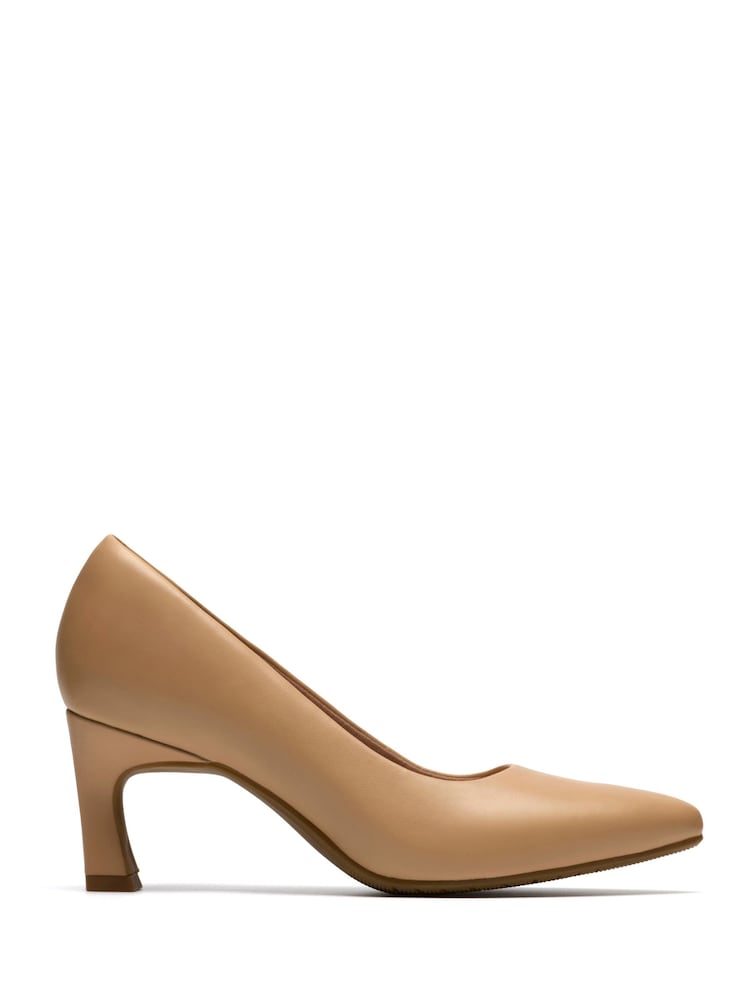 Clarks Cream Tammitha Eve Shoes - Image 1 of 6
