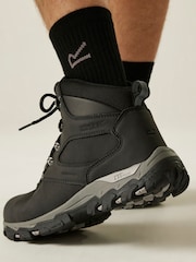 Regatta Black Holcombe Classic Waterproof Boots - Image 3 of 9