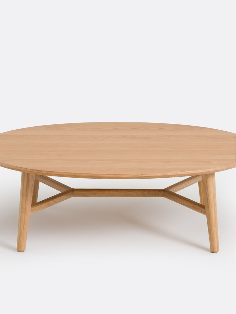 La Redoute Intérieurs Oak Yvan Oval Coffee Table - Image 2 of 4 La Redoute Intérieurs Oak Yvan Oval Coffee Table - Image 2 of 4