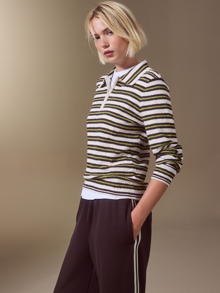 მწვანე ზოლი - Long Sleeve Knit Look Zip Polo Top - სურათი 1 8-დან მწვანე ზოლი - Long Sleeve Knit Look Zip Polo Top - სურათი 1 8-დან
