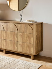 Natural Arches Mango Effect Wide 8 Drawer Chest of Drawers - Image 6 of 10