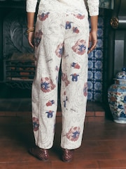 Ecru Floral Print National Trust X Next Cotton Cargo Barrel Leg Trousers - Image 5 of 9