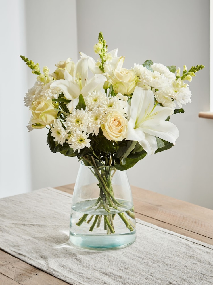 Arena Flowers Serene Splendour Bouquet Of White Roses & Lilies - Image 4 of 4