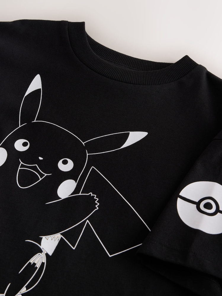 Black/White Pokémon Short Sleeve T-Shirt (3-16yrs) - Image 3 of 3 Black/White Pokémon Short Sleeve T-Shirt (3-16yrs) - Image 3 of 3